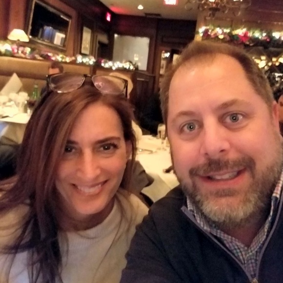 Meet your Posher, Monica - Picture 2 of 16